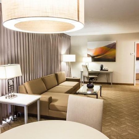 Holiday Inn Rochester Downtown Bagian luar foto